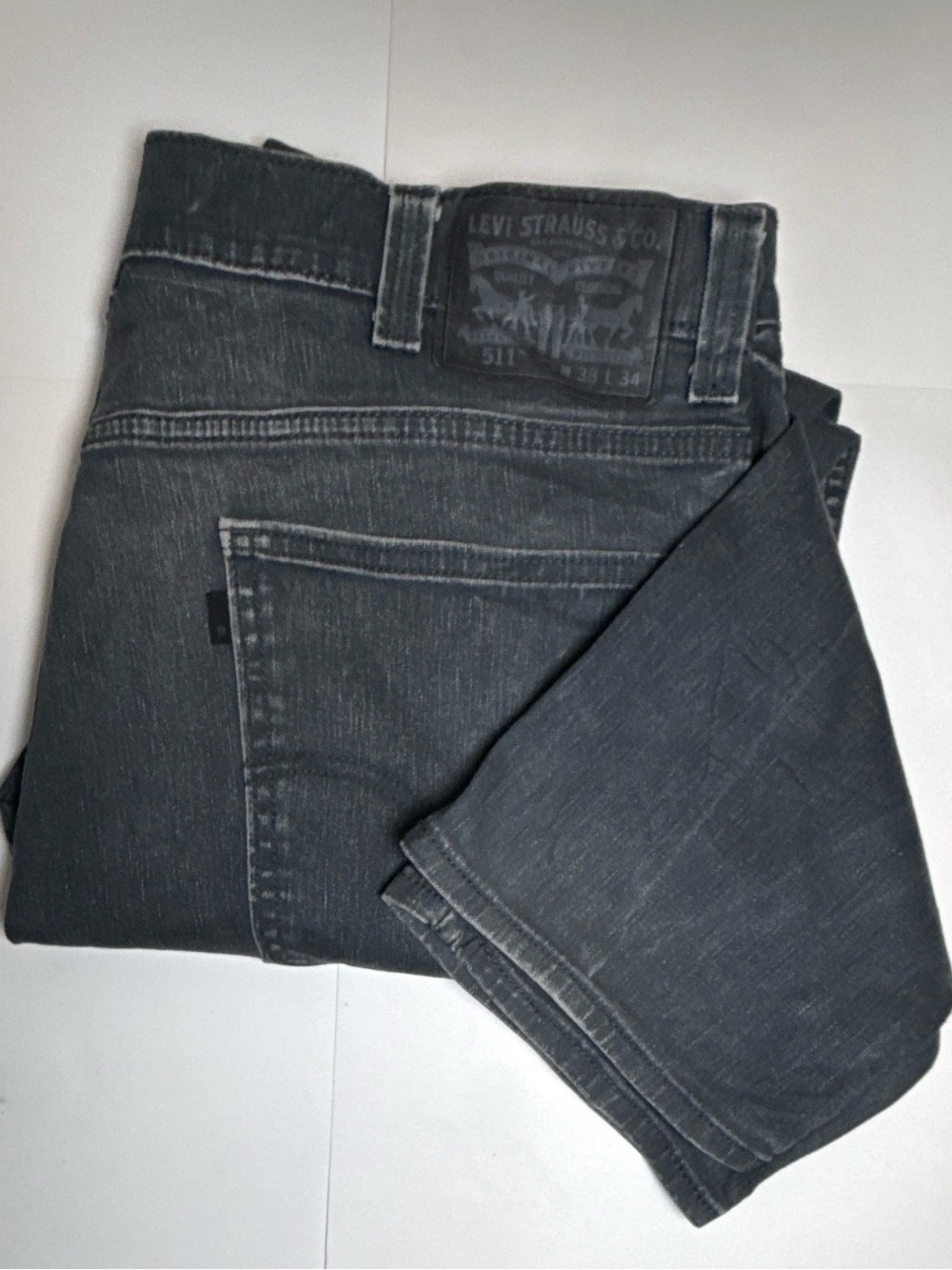 Levi's 511 Slim Fit Men's Denim Jeans in Dark Gray 38x34